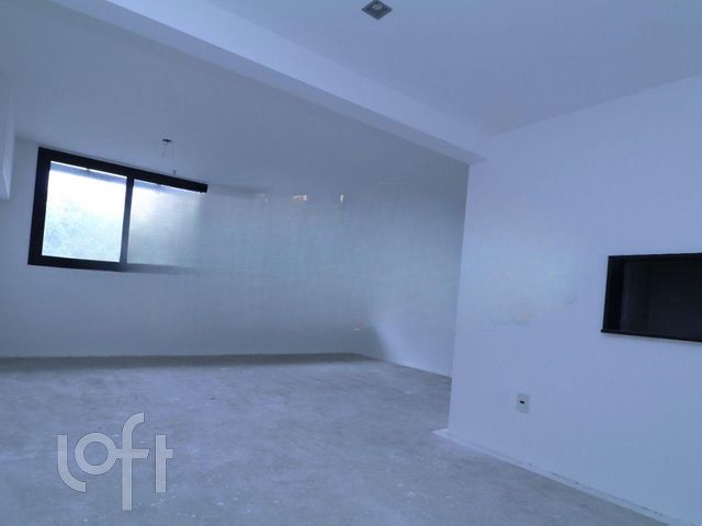 Apartamento com 41m², 1 dormitório, 1 vaga, Auxiliadora em Porto Alegre