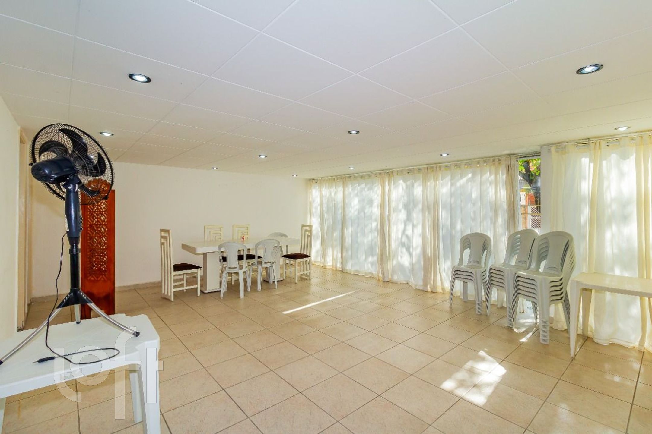 Apartamento à venda com 2 quartos, 60m² - Foto 39