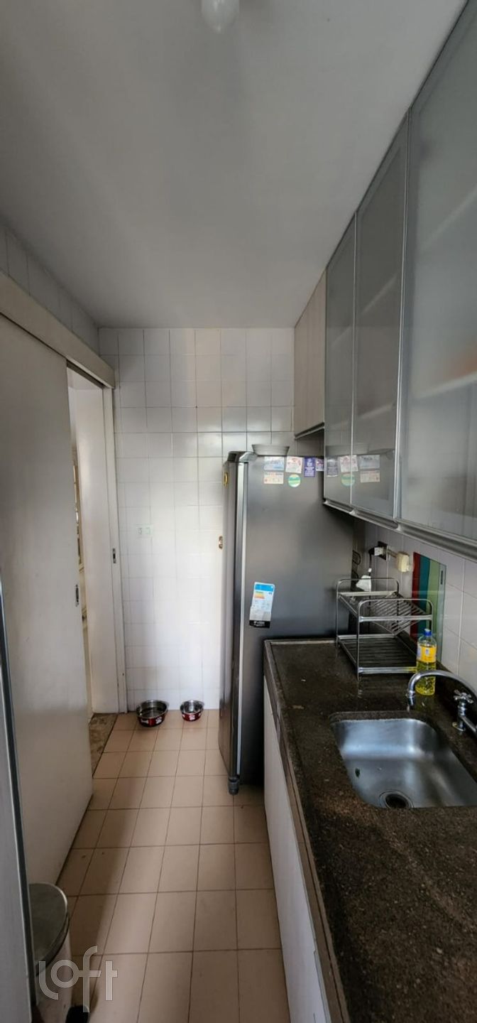 Apartamento à venda com 2 quartos, 67m² - Foto 21