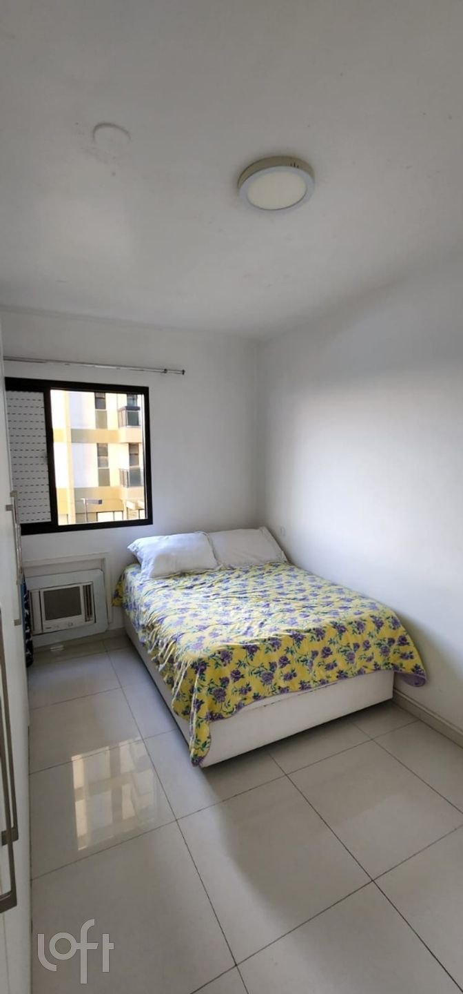 Apartamento à venda com 2 quartos, 67m² - Foto 14