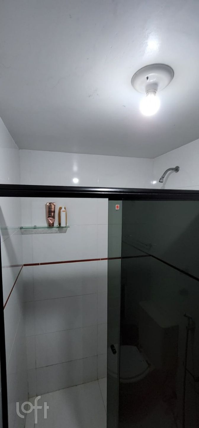 Apartamento à venda com 2 quartos, 67m² - Foto 18