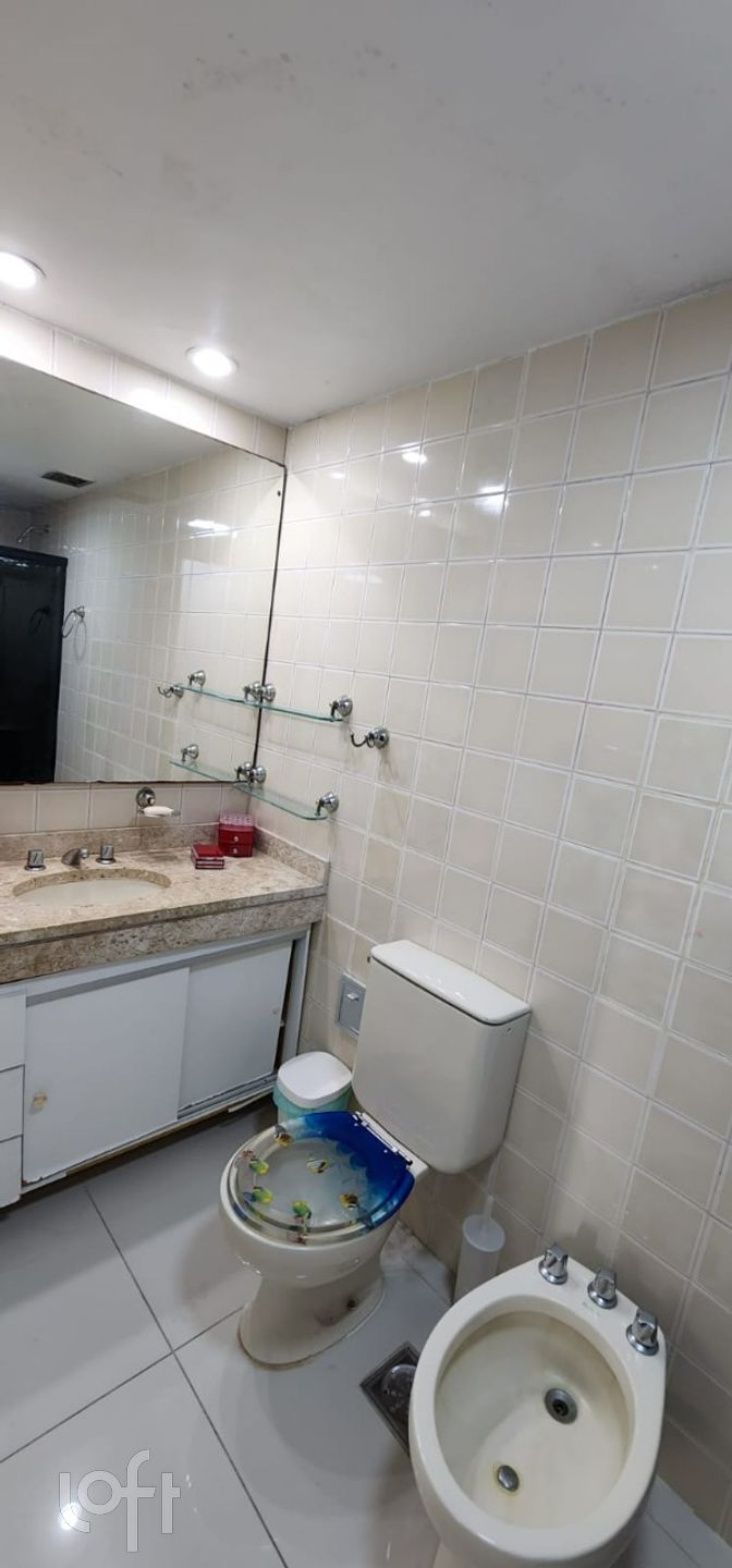 Apartamento à venda com 2 quartos, 67m² - Foto 16