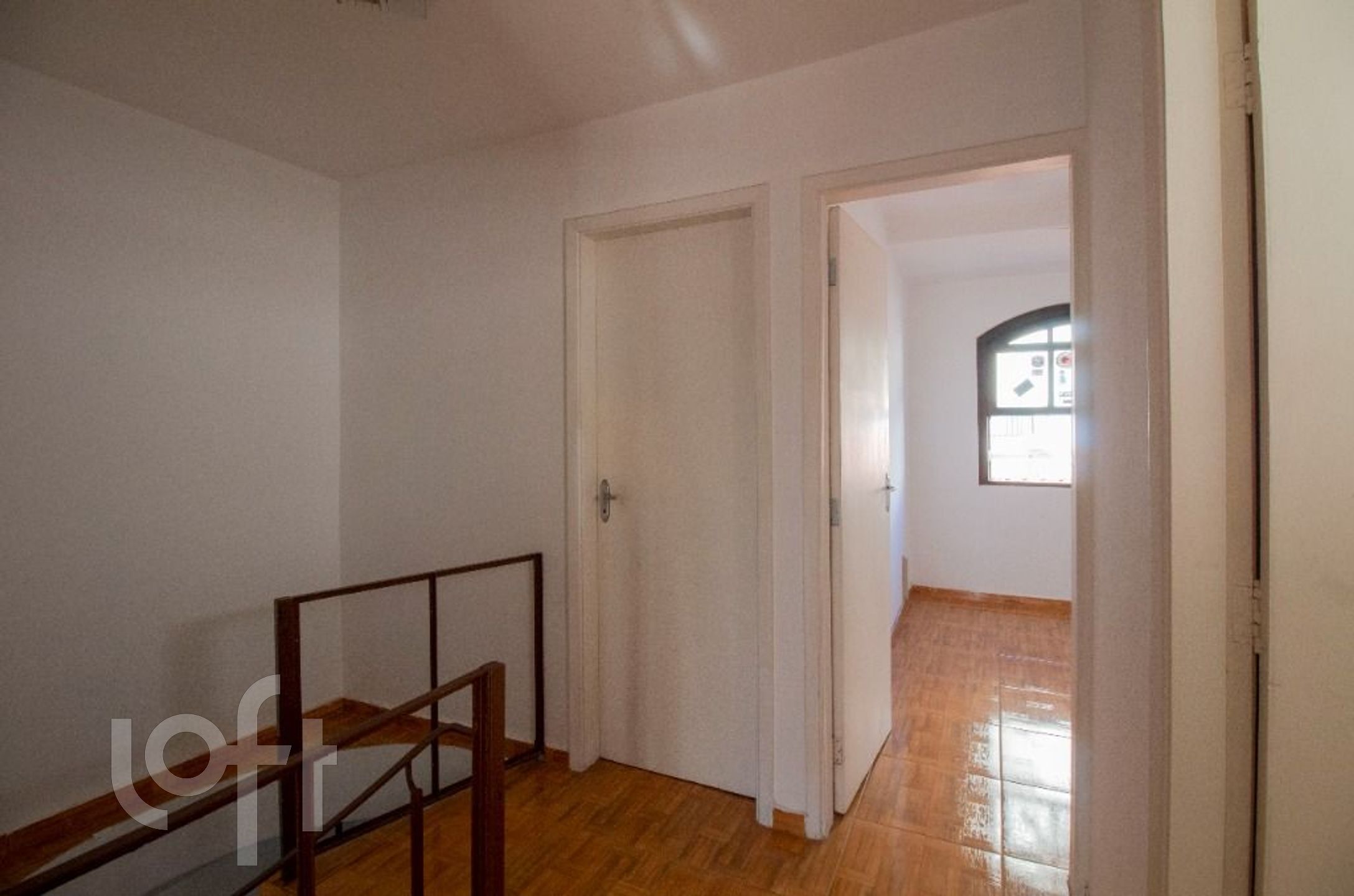 Casa à venda com 3 quartos, 95m² - Foto 4