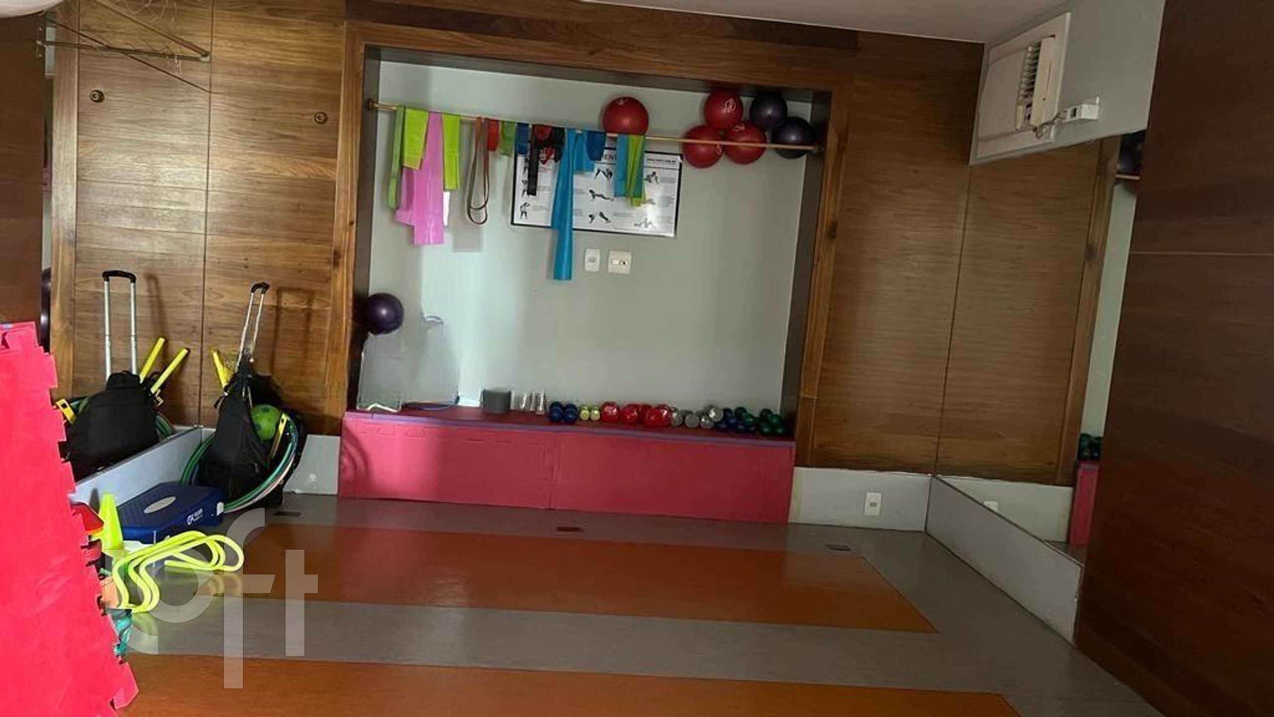 Apartamento à venda com 3 quartos, 78m² - Foto 21