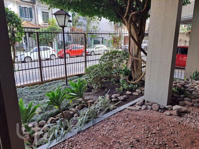 Apartamento com 77m², 2 dormitórios, 1 vaga, Bom Fim em Porto Alegre