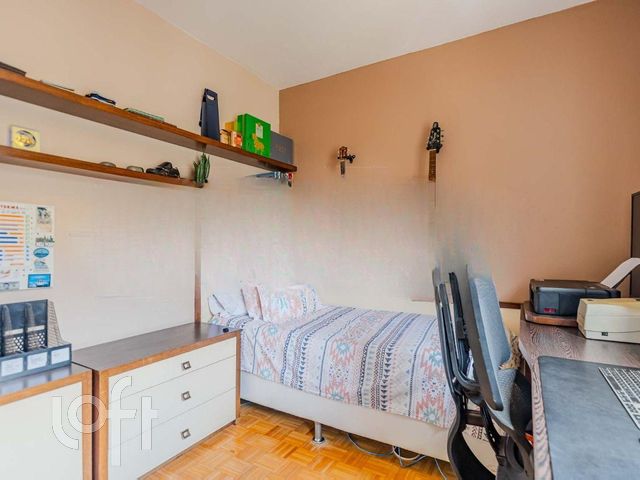 Apartamento com 93m², 3 dormitórios, 1 suíte, 1 vaga, Menino Deus em Porto Alegre