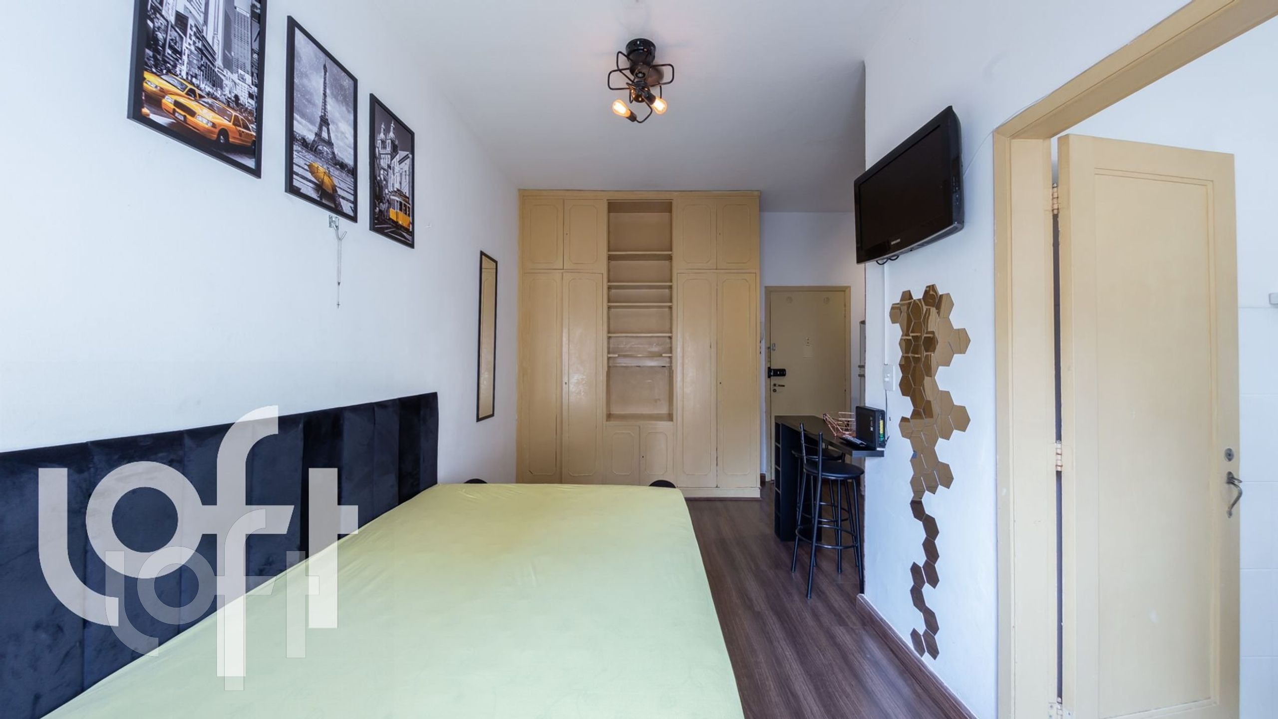 Apartamento à venda com 1 quarto, 26m² - Foto 2