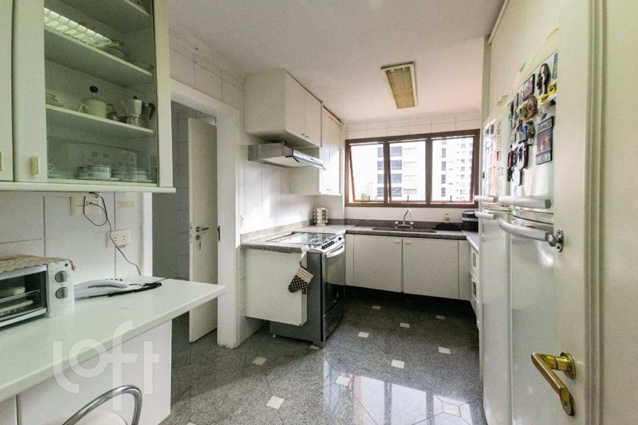 Apartamento à venda com 3 quartos, 238m² - Foto 24