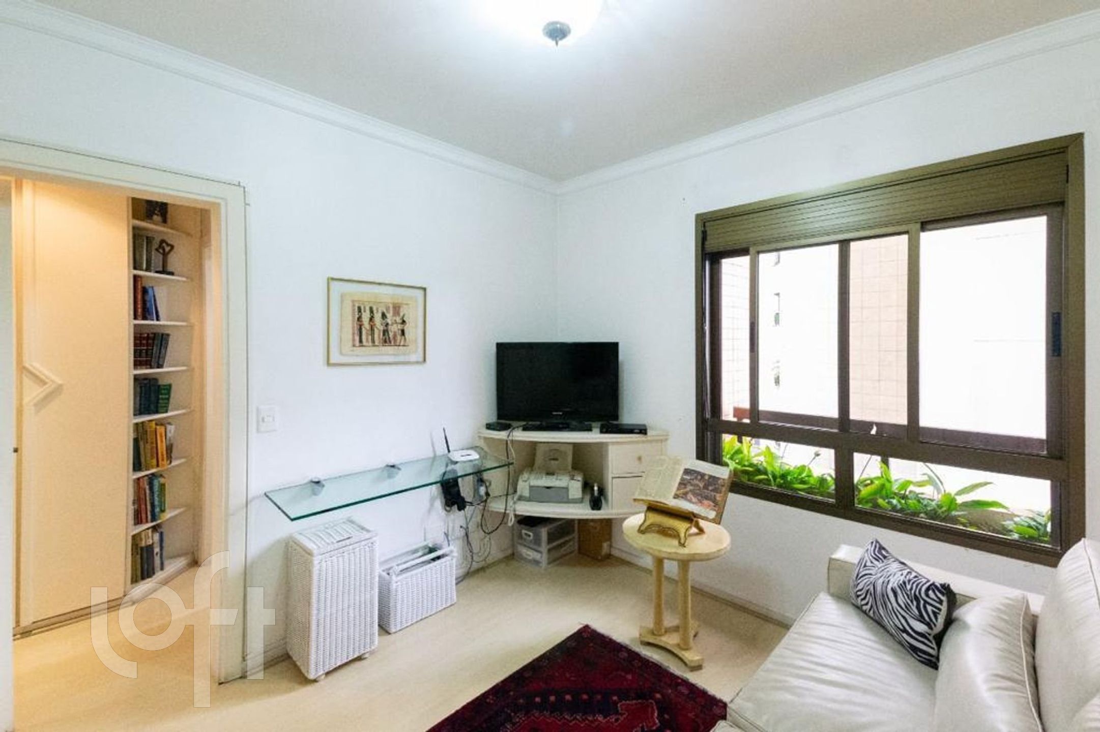 Apartamento à venda com 3 quartos, 238m² - Foto 5