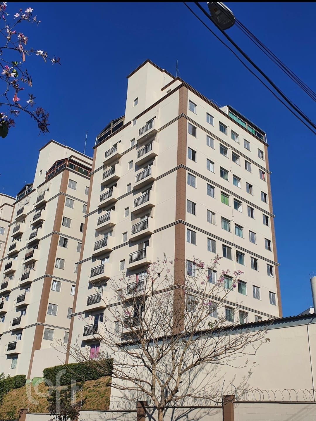 Imagem da propriedade PU1r528e 23