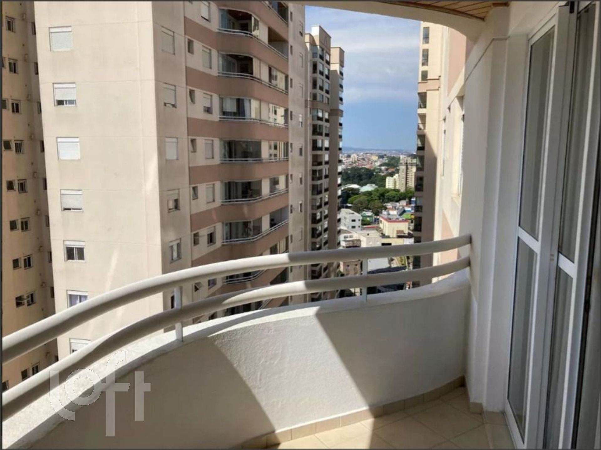 Apartamento à venda com 3 quartos, 95m² - Foto 8