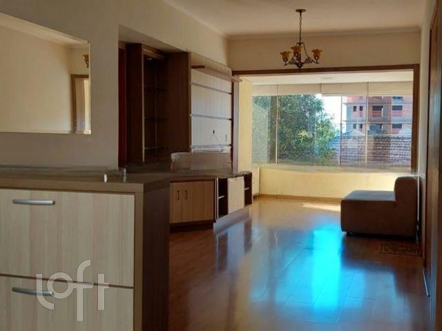 Apartamento com 96m², 3 dormitórios, 1 suíte, 1 vaga, Higienópolis em Porto Alegre
