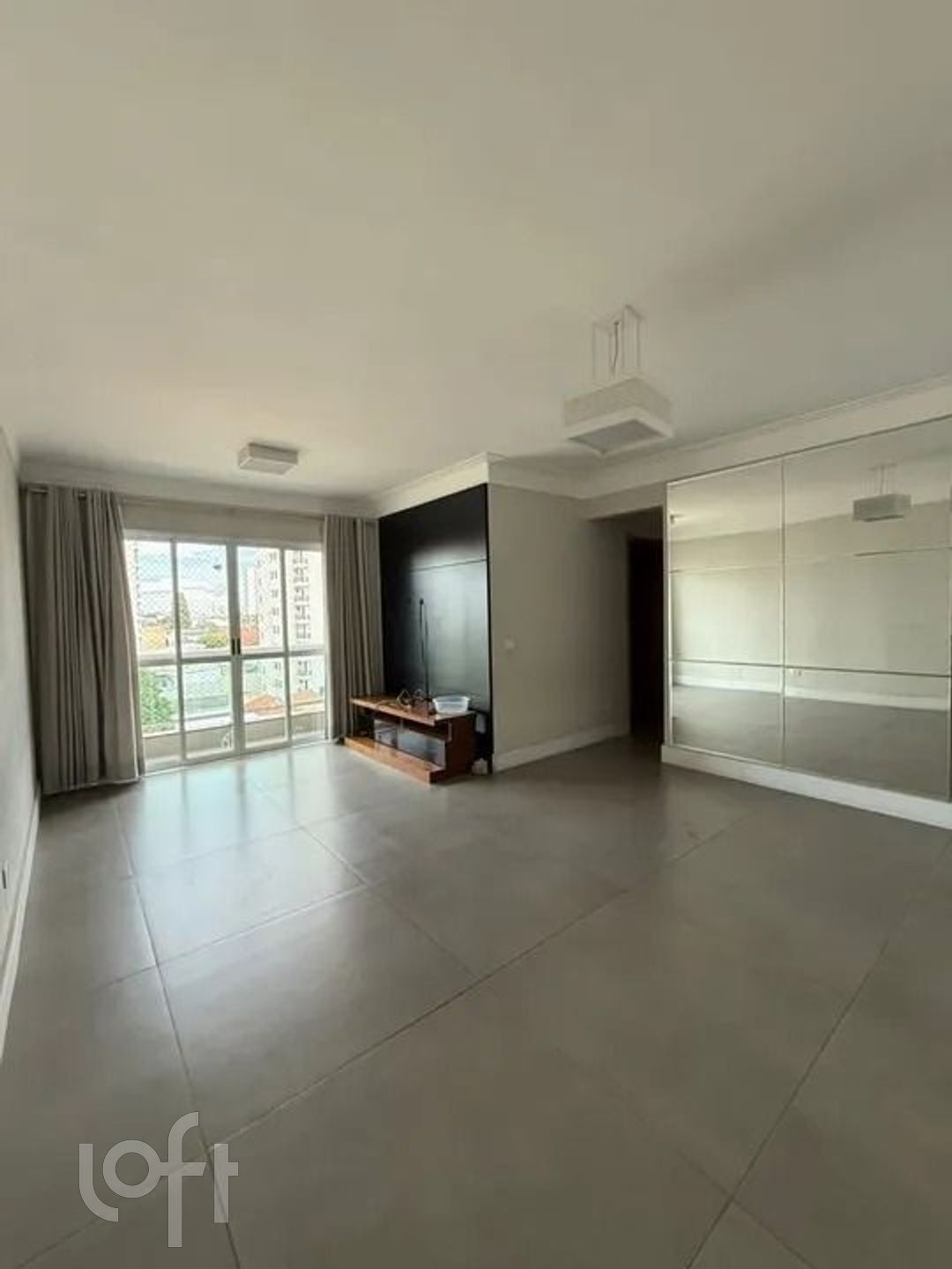 Apartamento à venda em Vila Galvão com 93 m², 3 qu