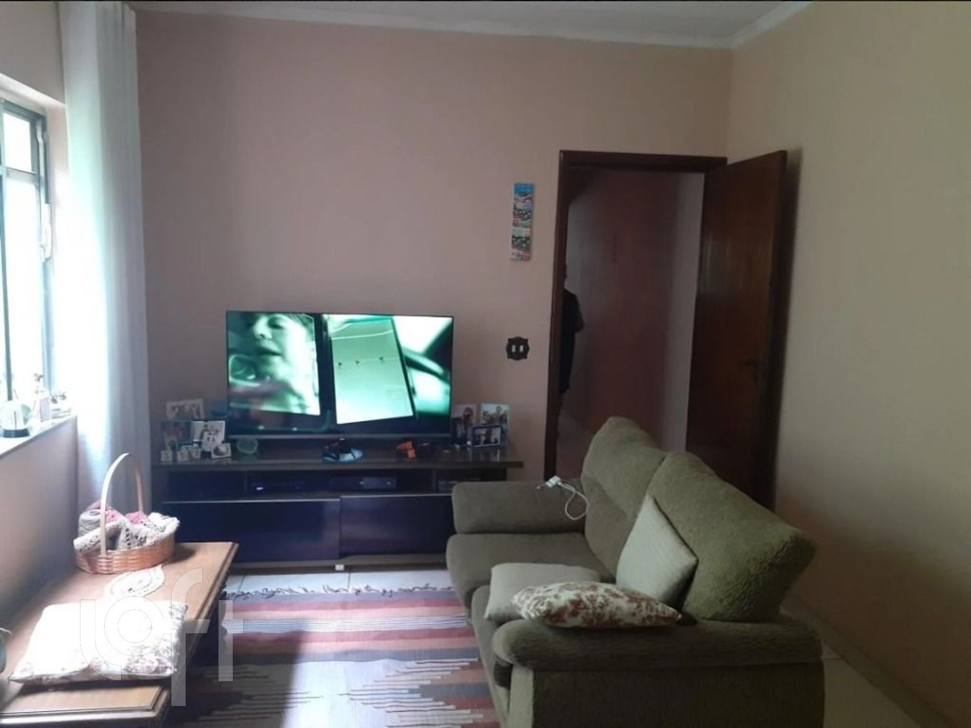 Casa à venda com 3 quartos, 150m² - Foto 2