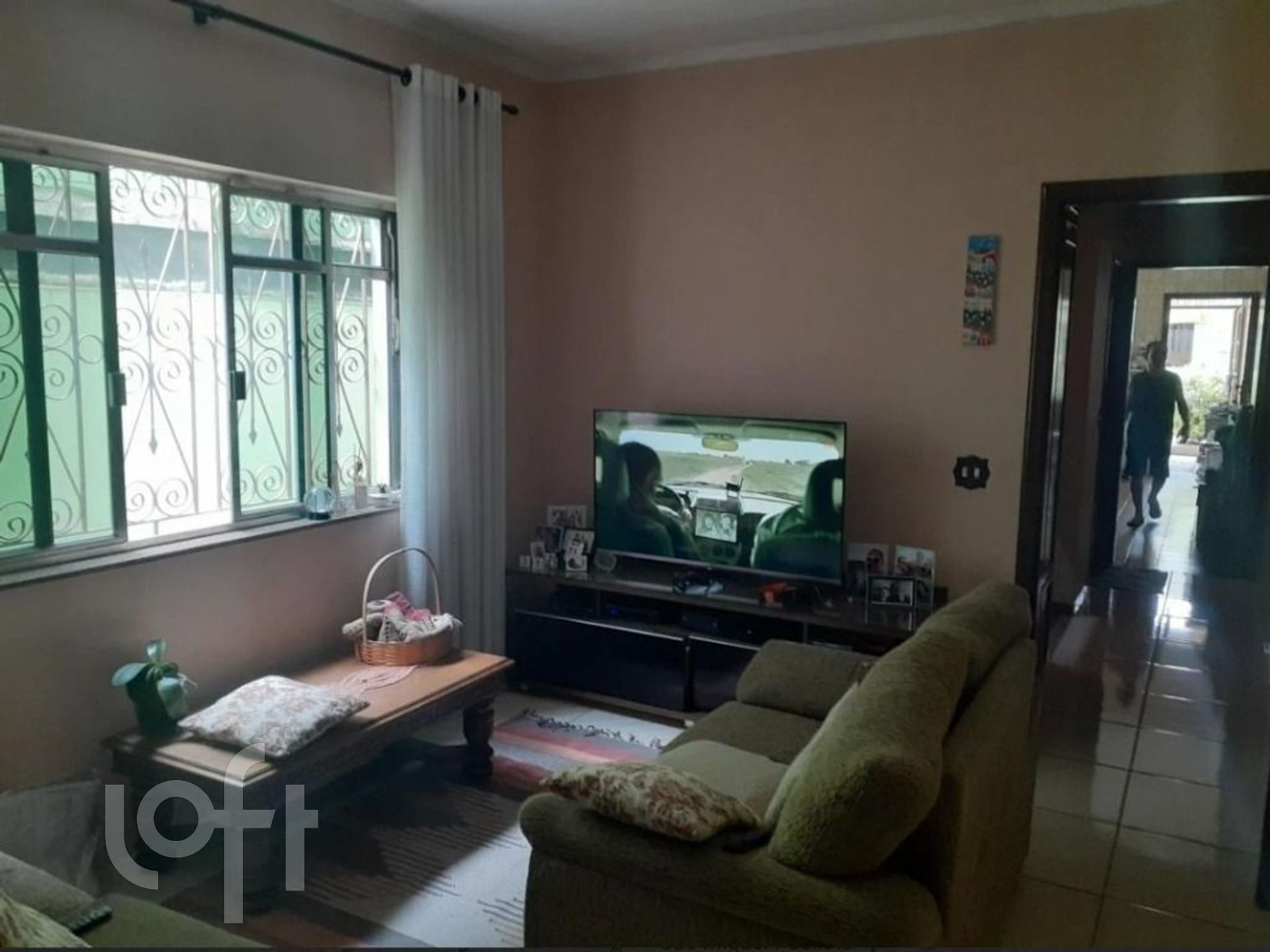 Casa à venda com 3 quartos, 150m² - Foto 1