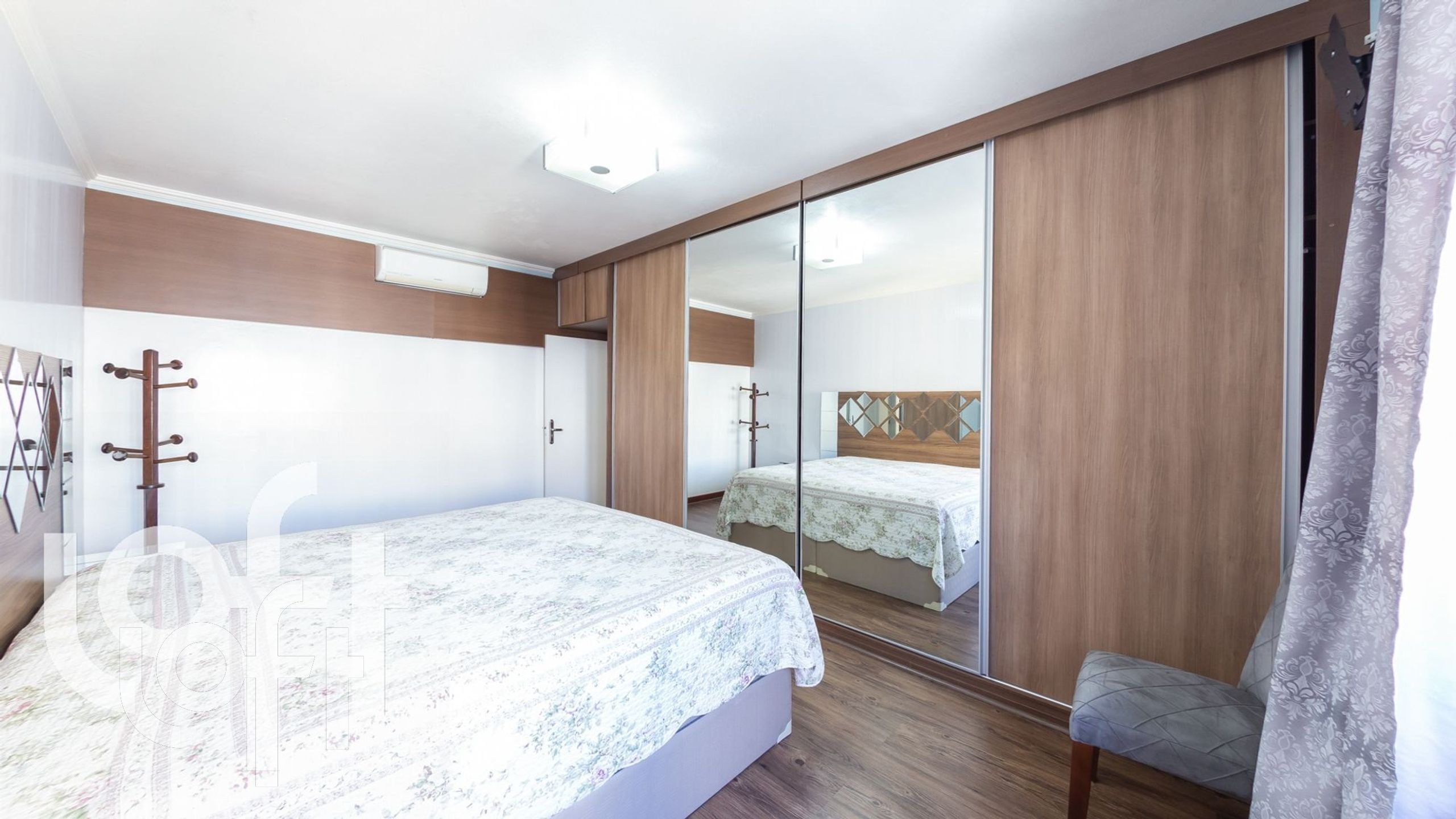 Apartamento à venda com 2 quartos, 130m² - Foto 4