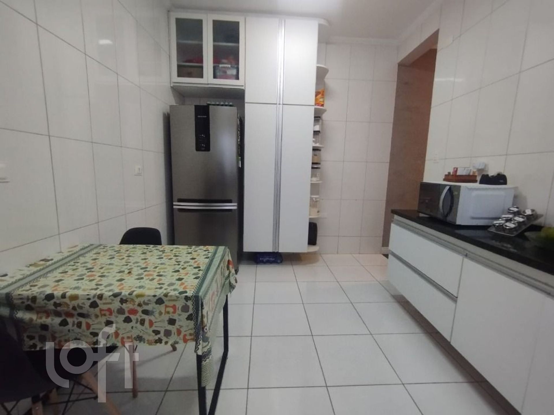 Casa à venda com 2 quartos, 90m² - Foto 4