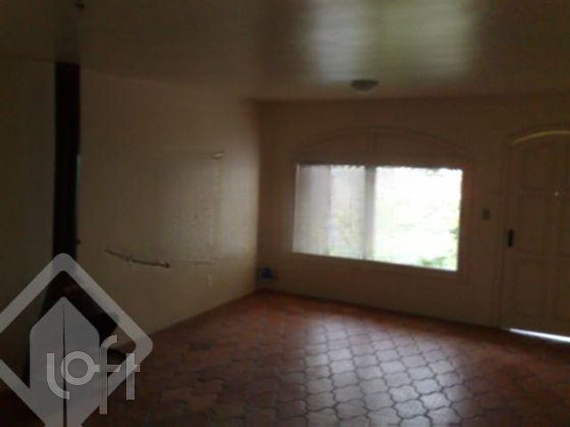 Casa com 206m², 4 dormitórios, 1 suíte, 2 vagas, Vila Ipiranga em Porto Alegre