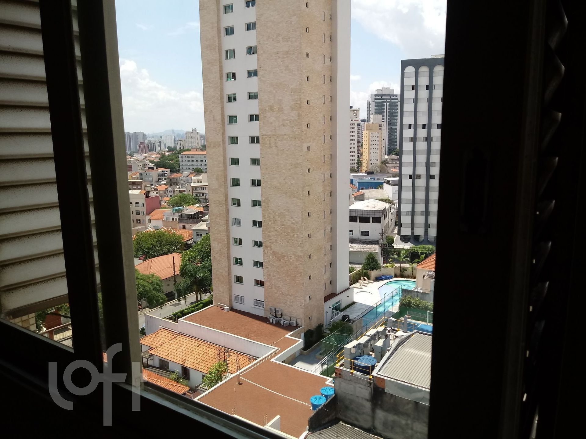 Apartamento à venda com 2 quartos, 80m² - Foto 4