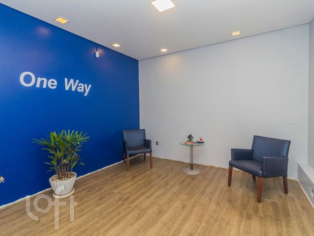 Casa com 303m², 1 suíte, 2 vagas, São João em Porto Alegre