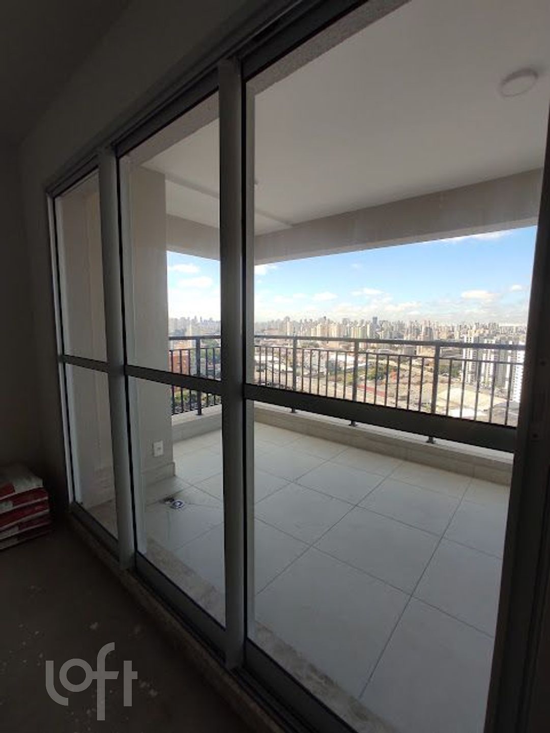 Apartamento à venda com 2 quartos, 82m² - Foto 4