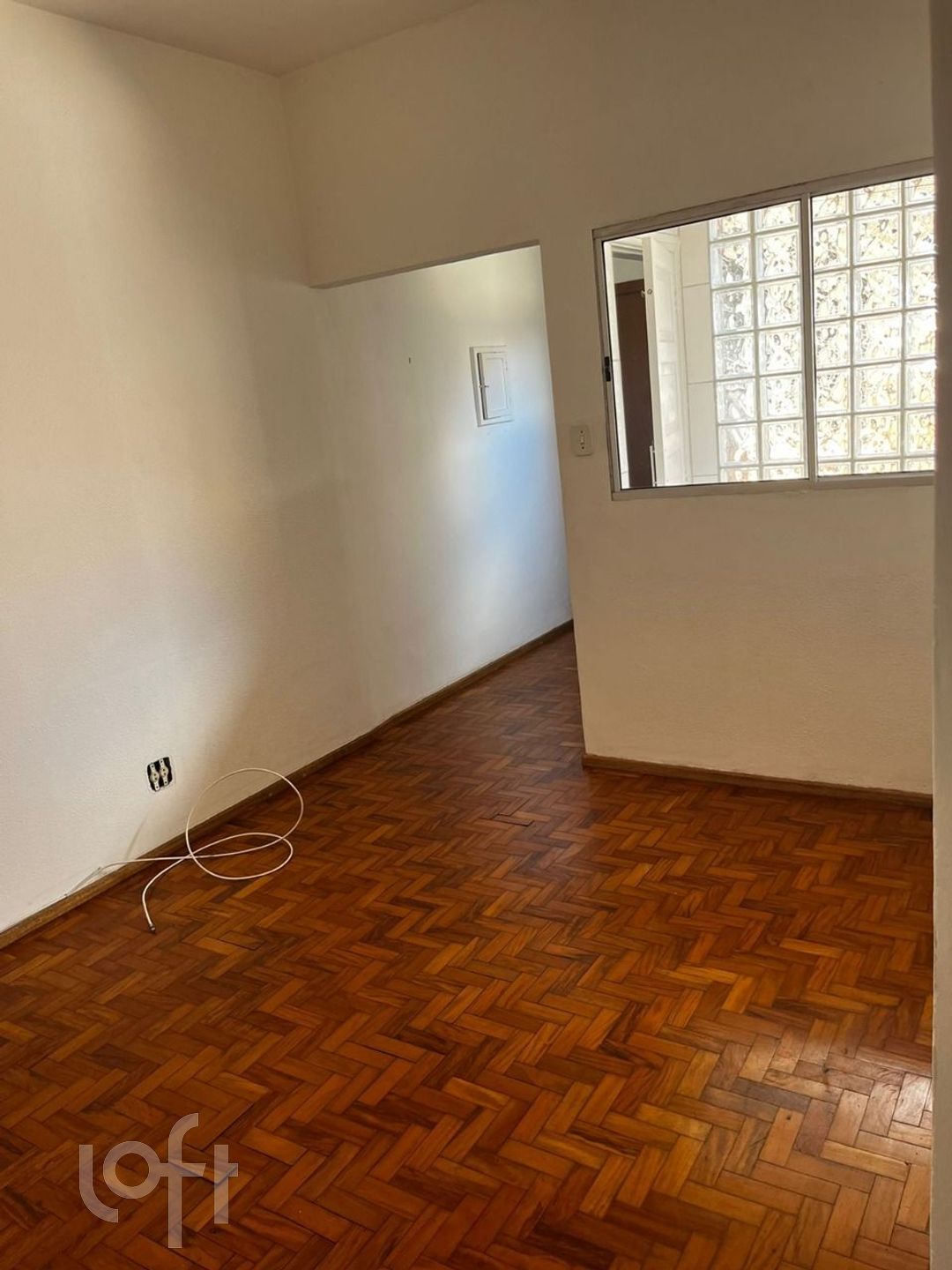 Apartamento à venda com 2 quartos, 63m² - Foto 1