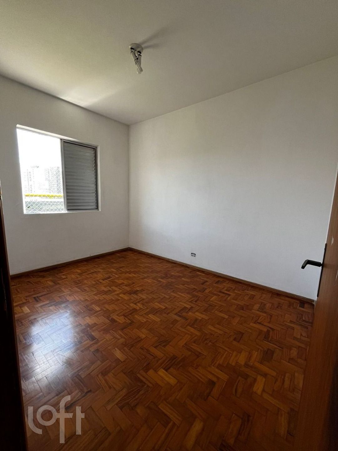 Apartamento à venda com 2 quartos, 63m² - Foto 17