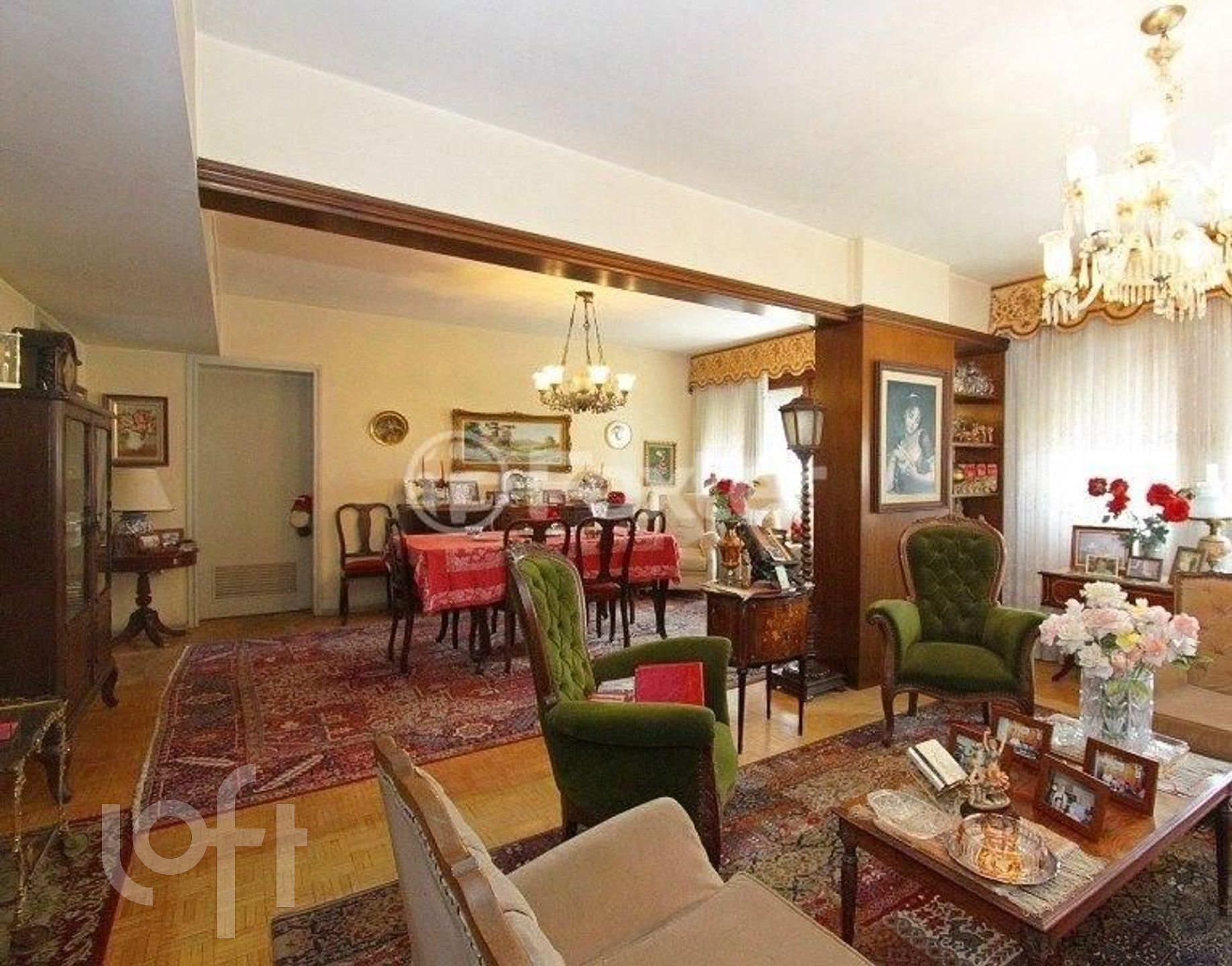 Apartamento com 248m², 3 dormitórios, 1 suíte, 2 vagas, Rio Branco em Porto Alegre