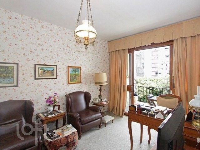 Apartamento com 248m², 3 dormitórios, 1 suíte, 2 vagas, Rio Branco em Porto Alegre