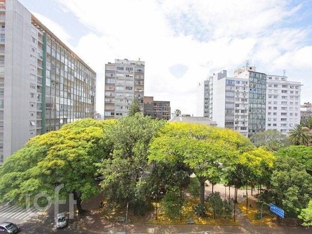 Apartamento com 248m², 3 dormitórios, 1 suíte, 2 vagas, Rio Branco em Porto Alegre