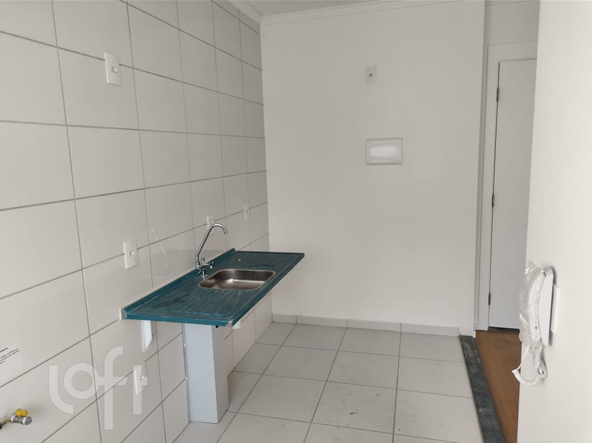 Apartamento à venda com 2 quartos, 43m² - Foto 9