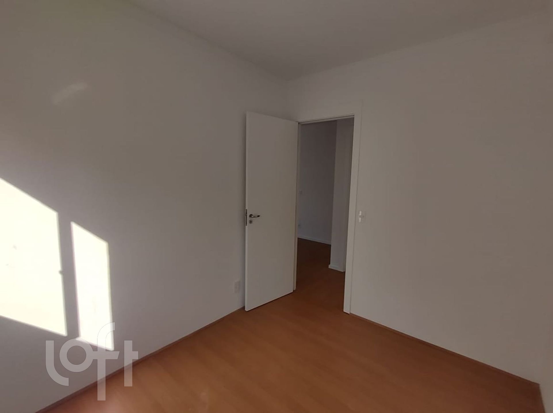 Apartamento à venda com 2 quartos, 43m² - Foto 5