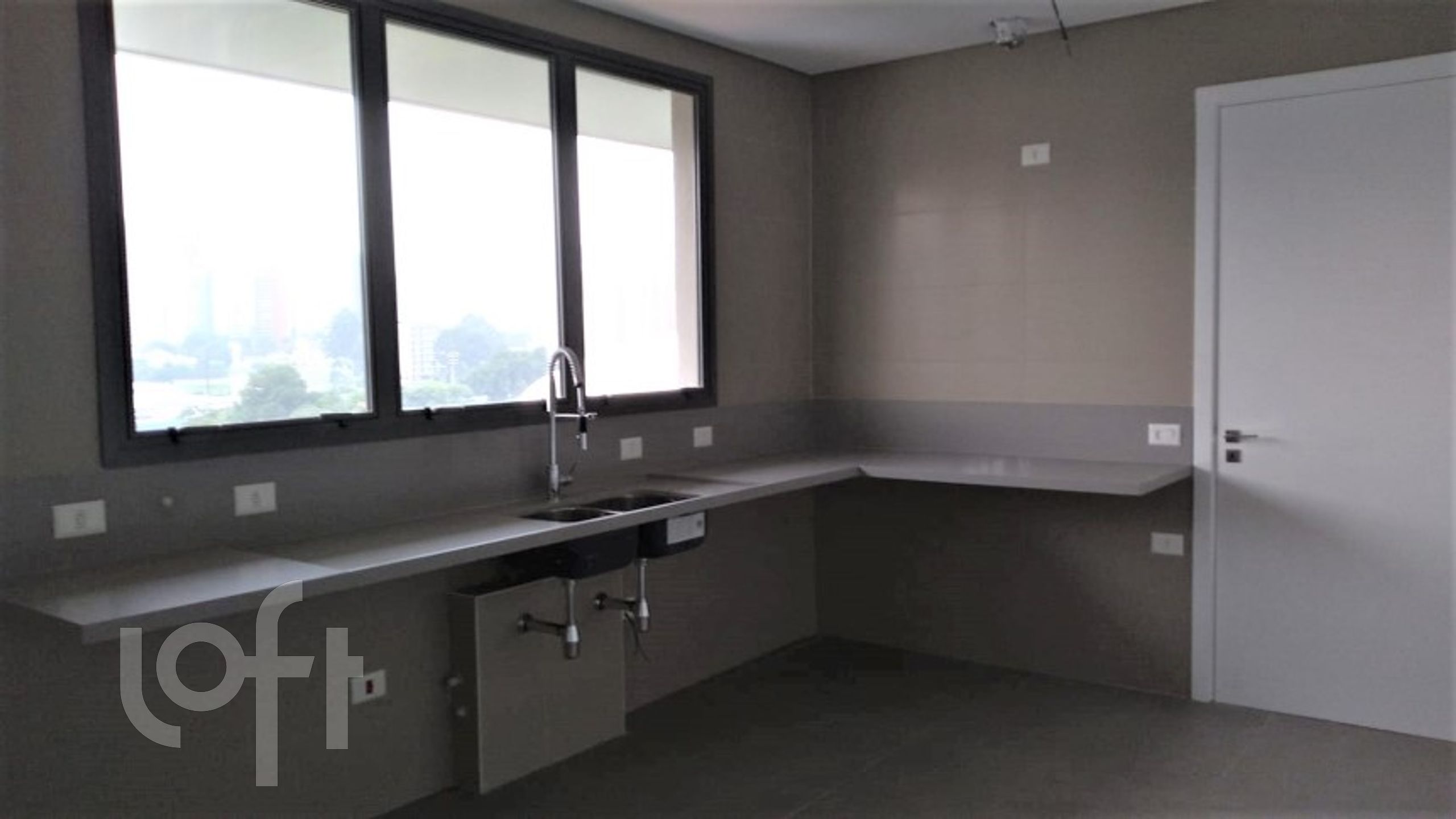 Apartamento à venda com 4 quartos, 355m² - Foto 34