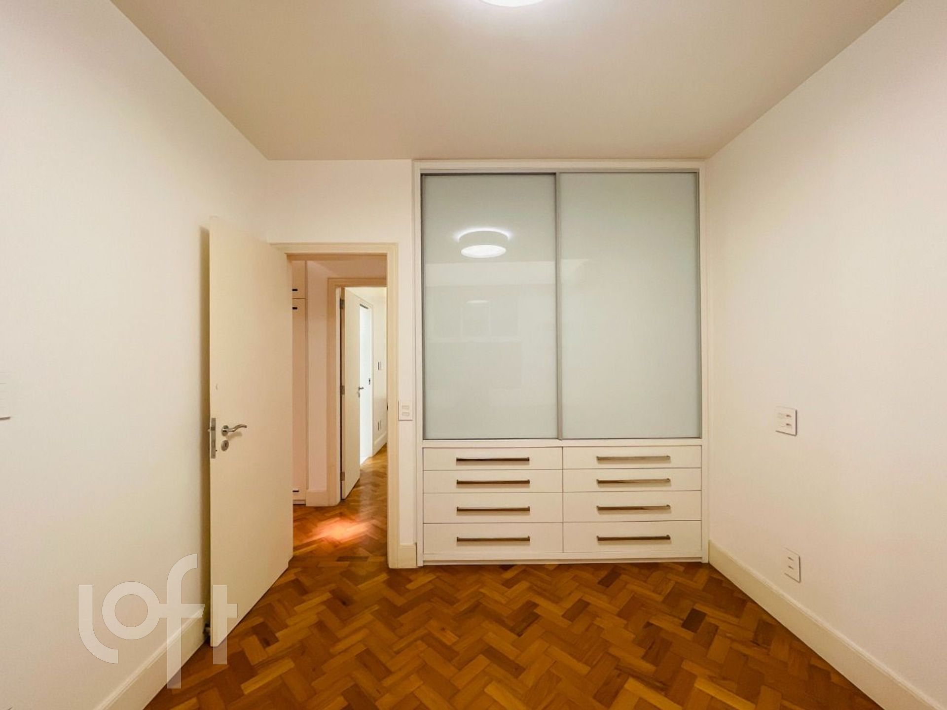 Apartamento à venda com 3 quartos, 104m² - Foto 32