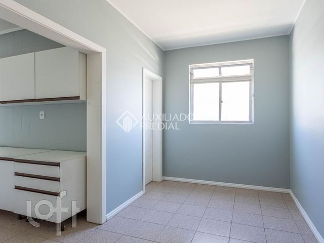 Apartamento com 80m², 3 dormitórios, Rio Branco em Porto Alegre
