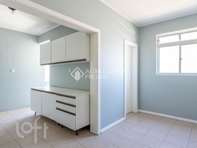 Apartamento com 80m², 3 dormitórios, Rio Branco em Porto Alegre