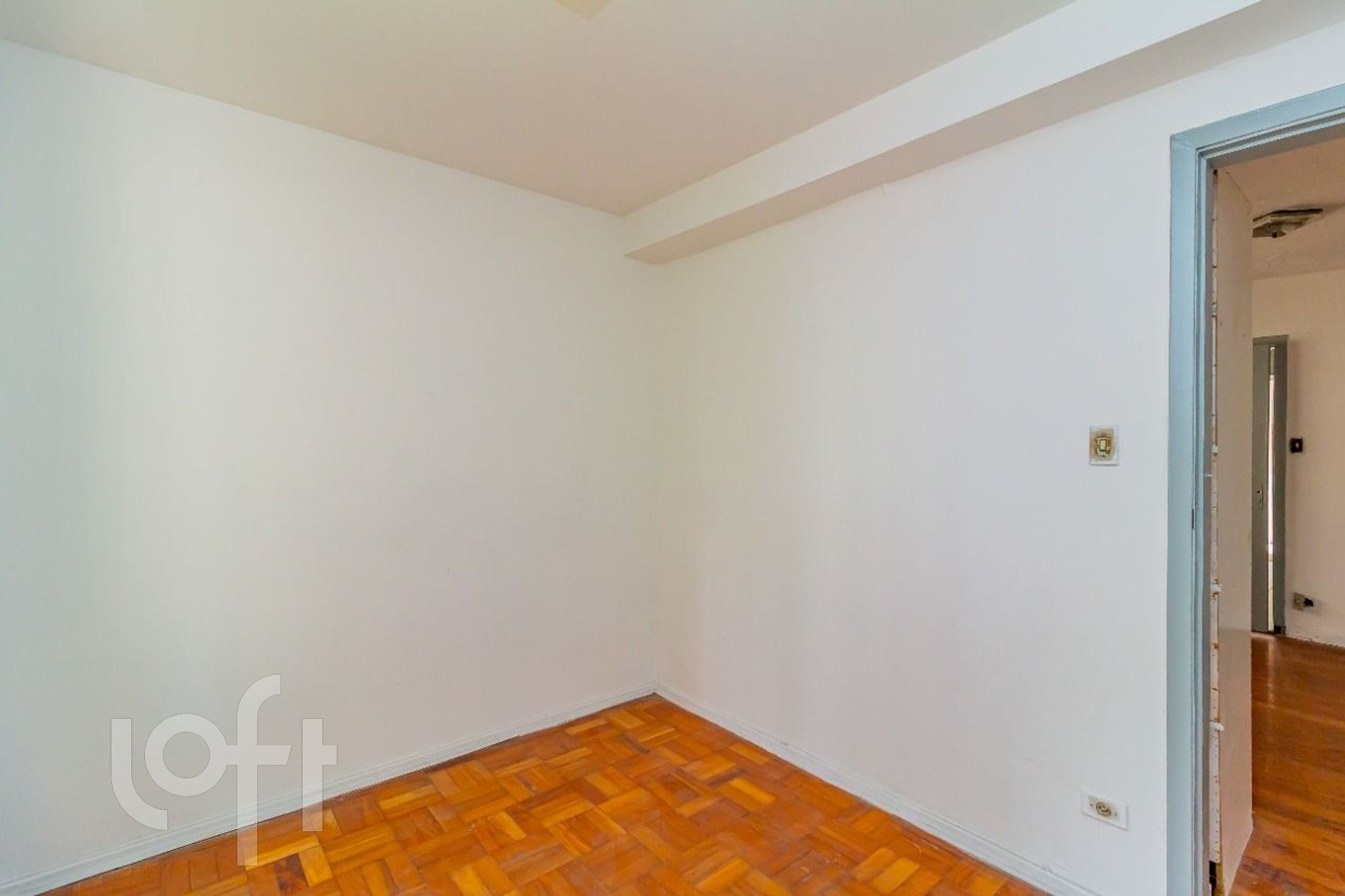 Casa à venda com 4 quartos, 250m² - Foto 26