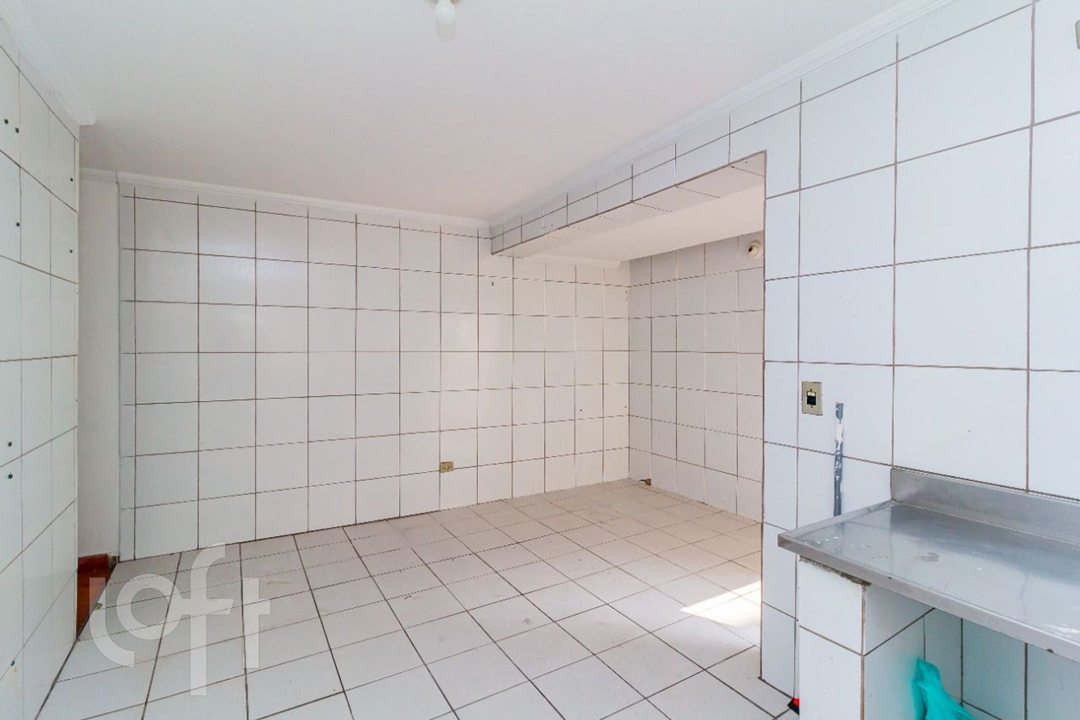 Casa à venda com 4 quartos, 250m² - Foto 13