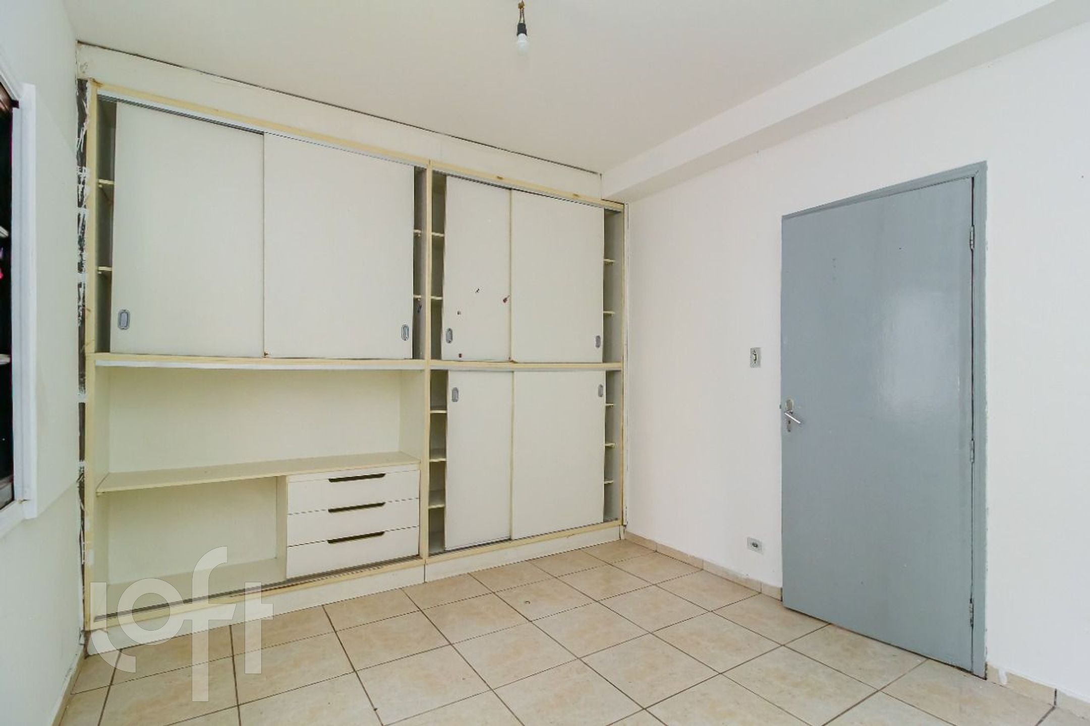 Casa à venda com 4 quartos, 250m² - Foto 56