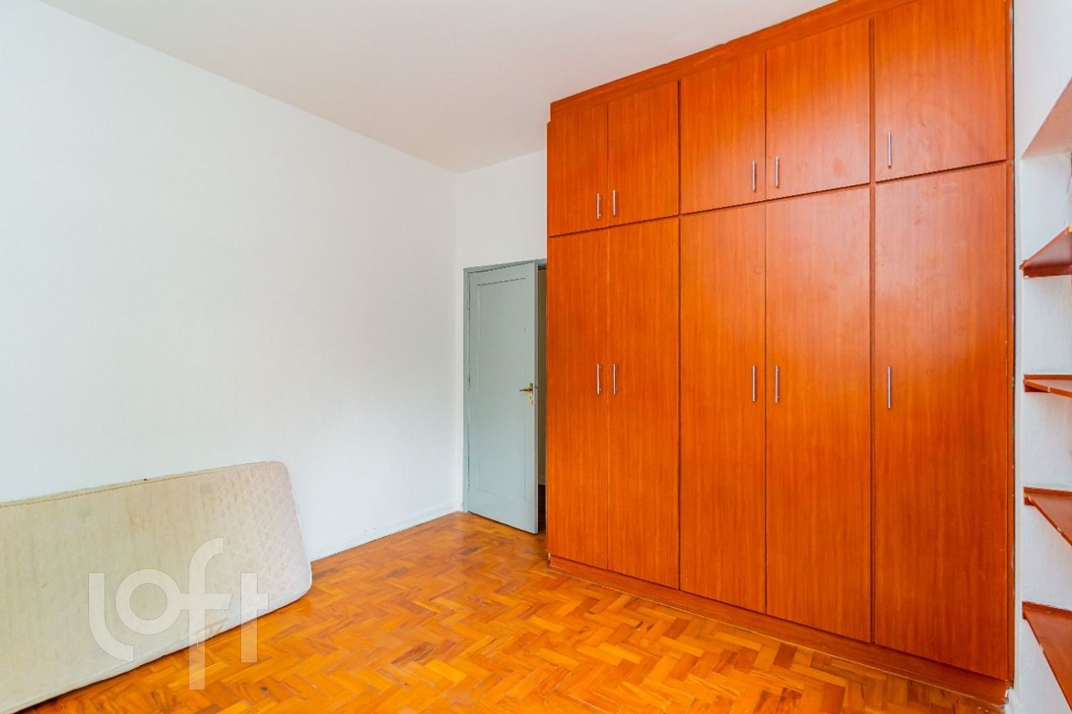 Casa à venda com 4 quartos, 250m² - Foto 46