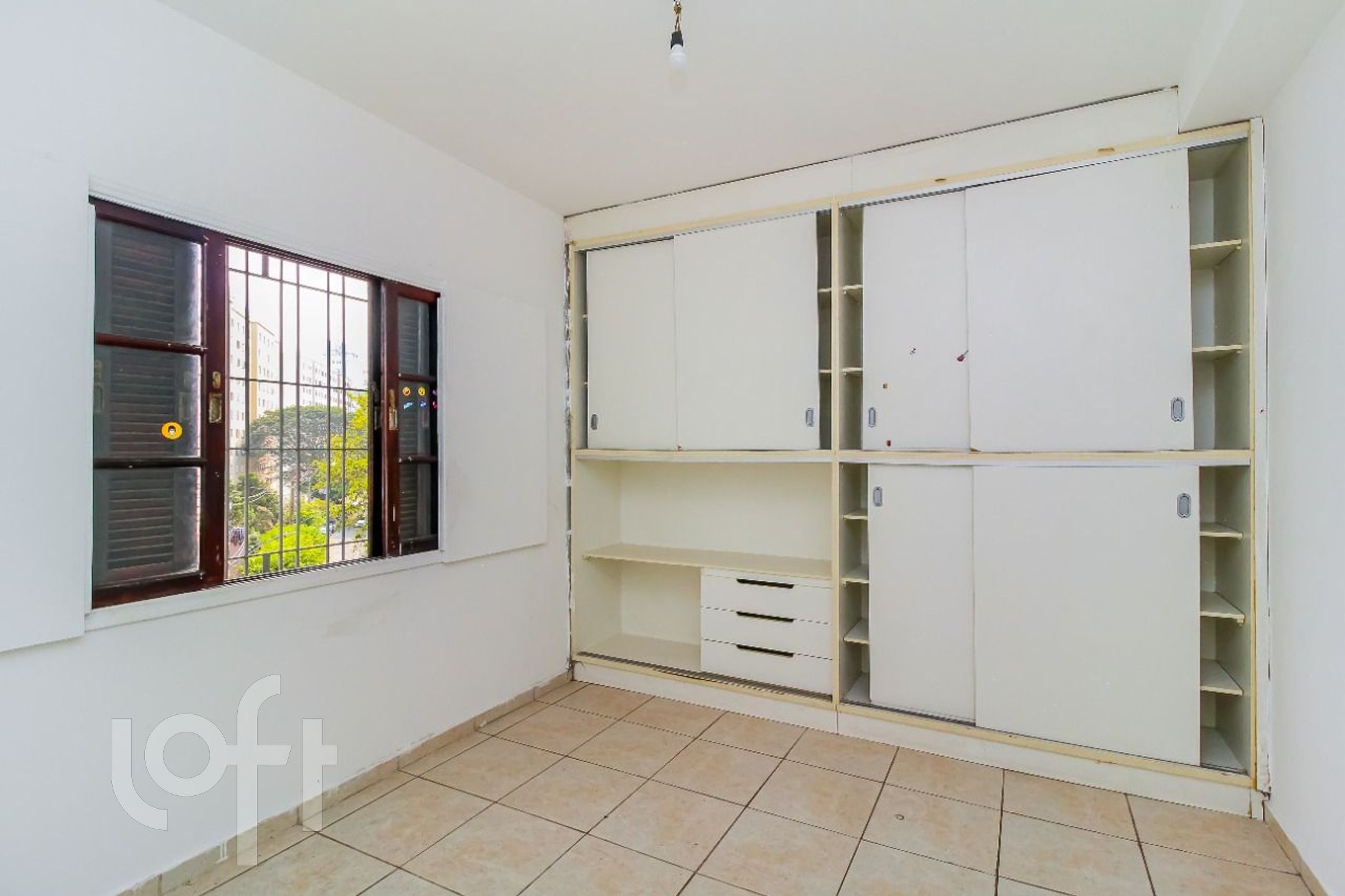 Casa à venda com 4 quartos, 250m² - Foto 54