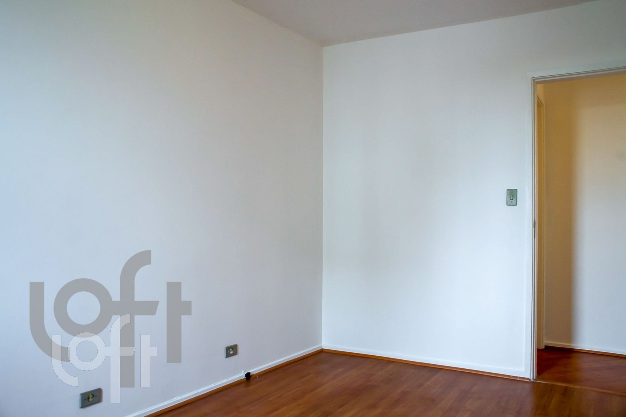 Apartamento à venda com 2 quartos, 80m² - Foto 9