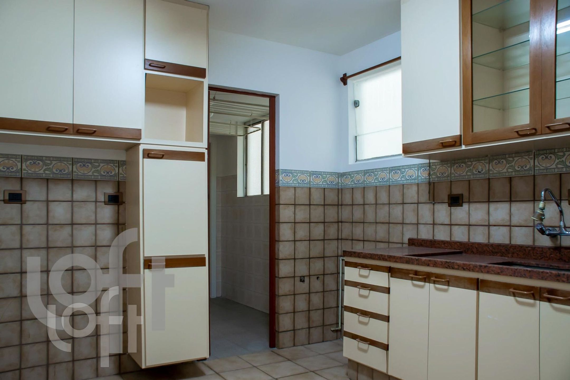 Apartamento à venda com 2 quartos, 80m² - Foto 27