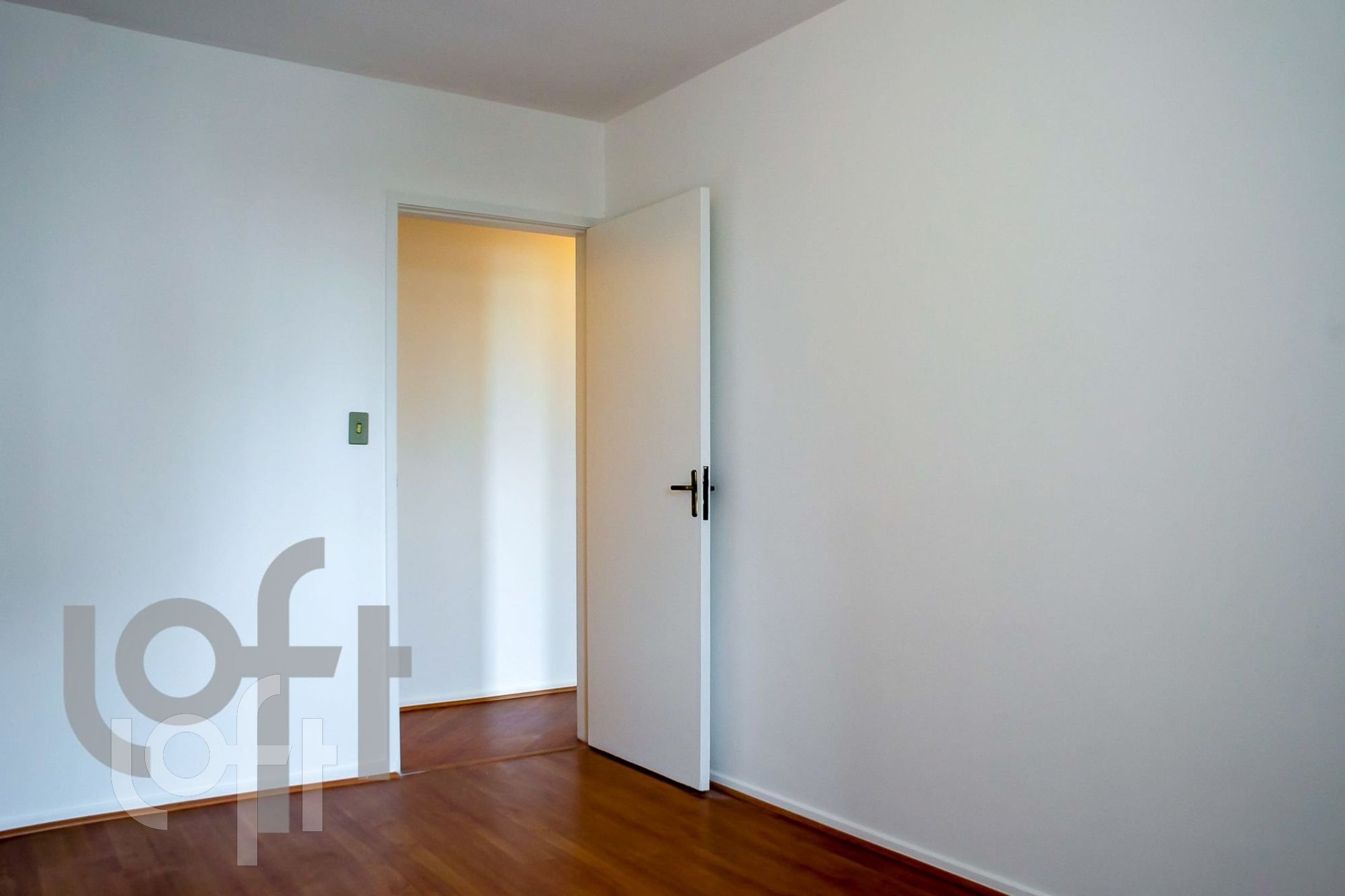 Apartamento à venda com 2 quartos, 80m² - Foto 10