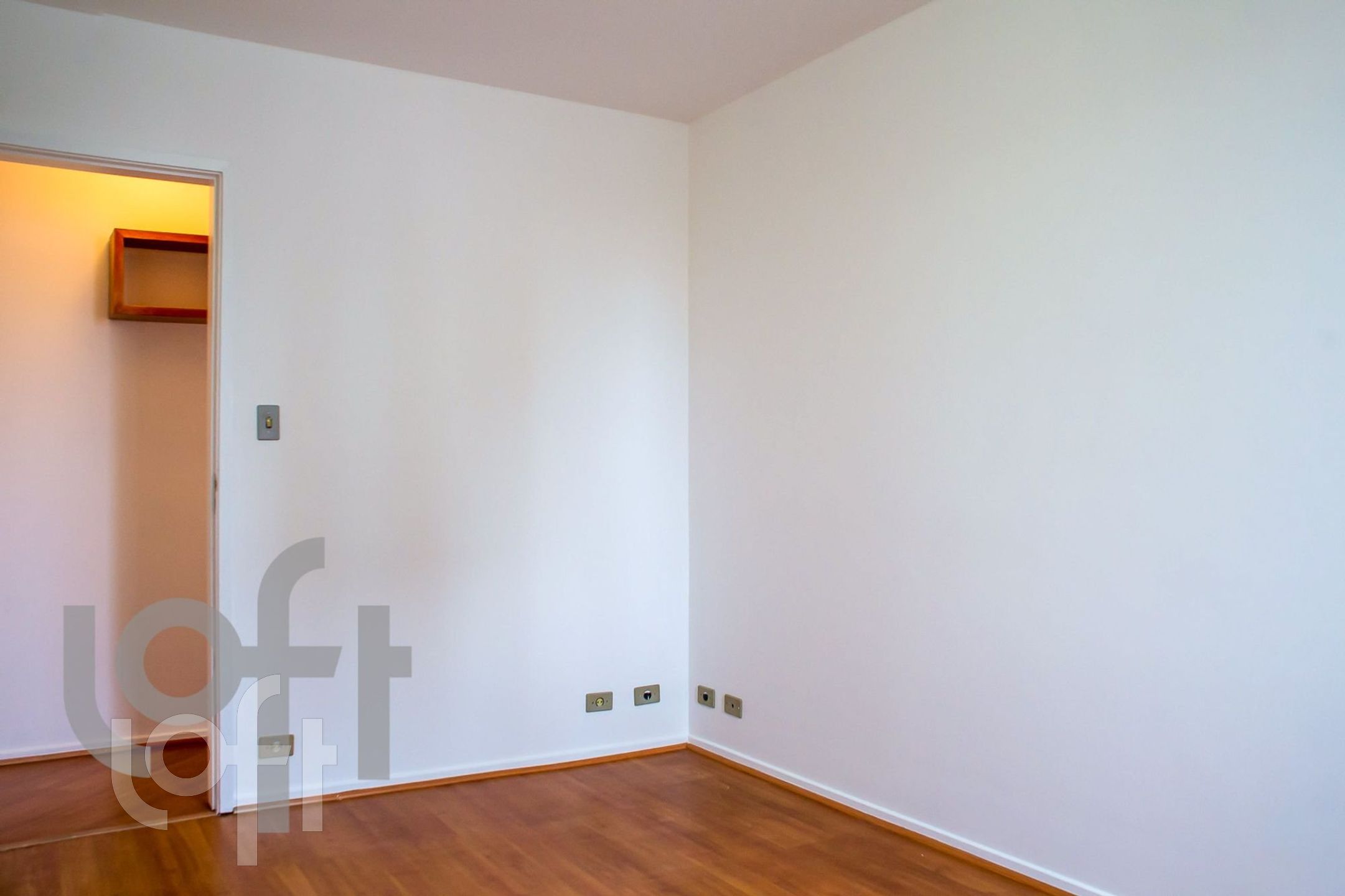 Apartamento à venda com 2 quartos, 80m² - Foto 3