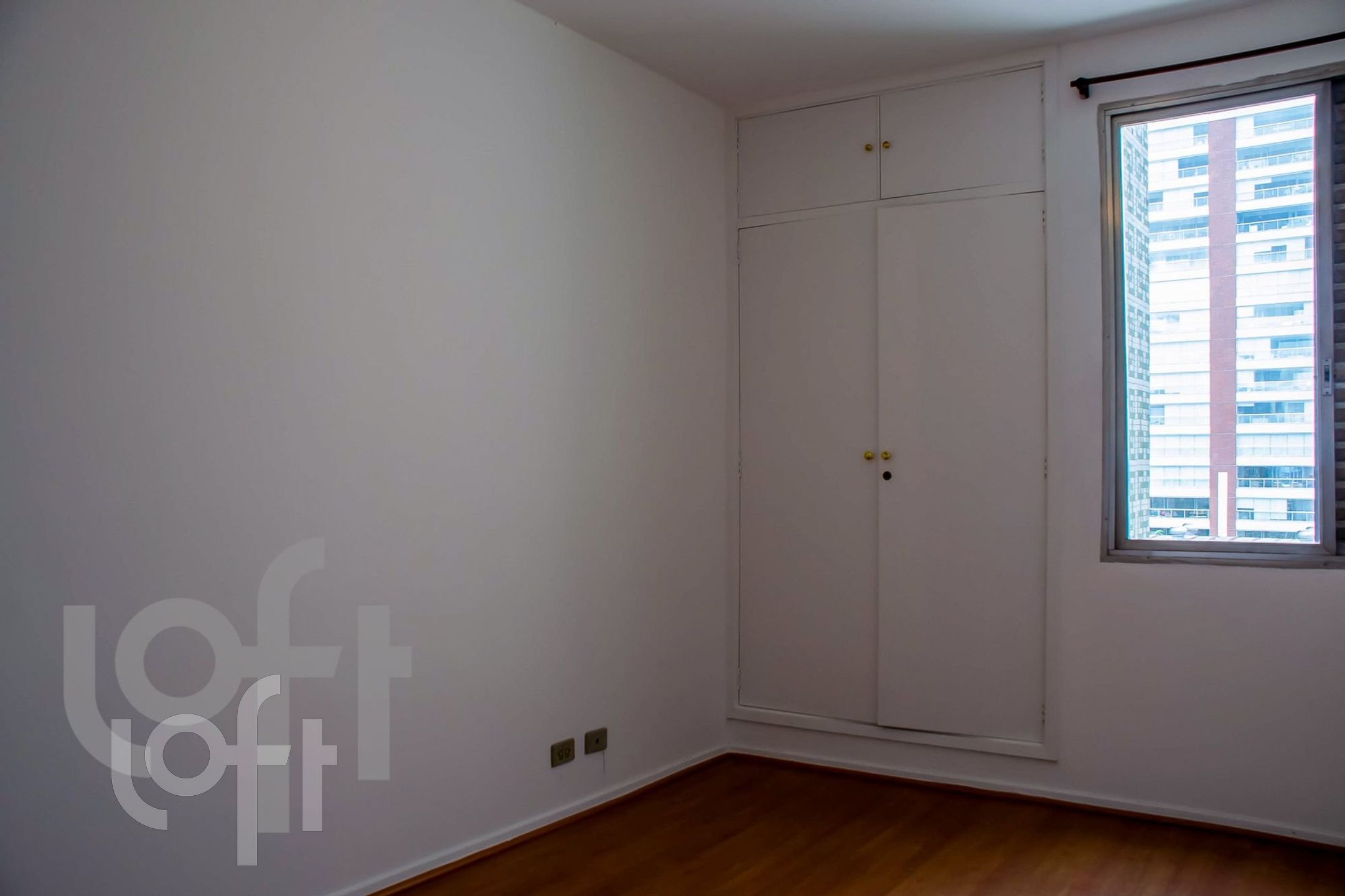 Apartamento à venda com 2 quartos, 80m² - Foto 12