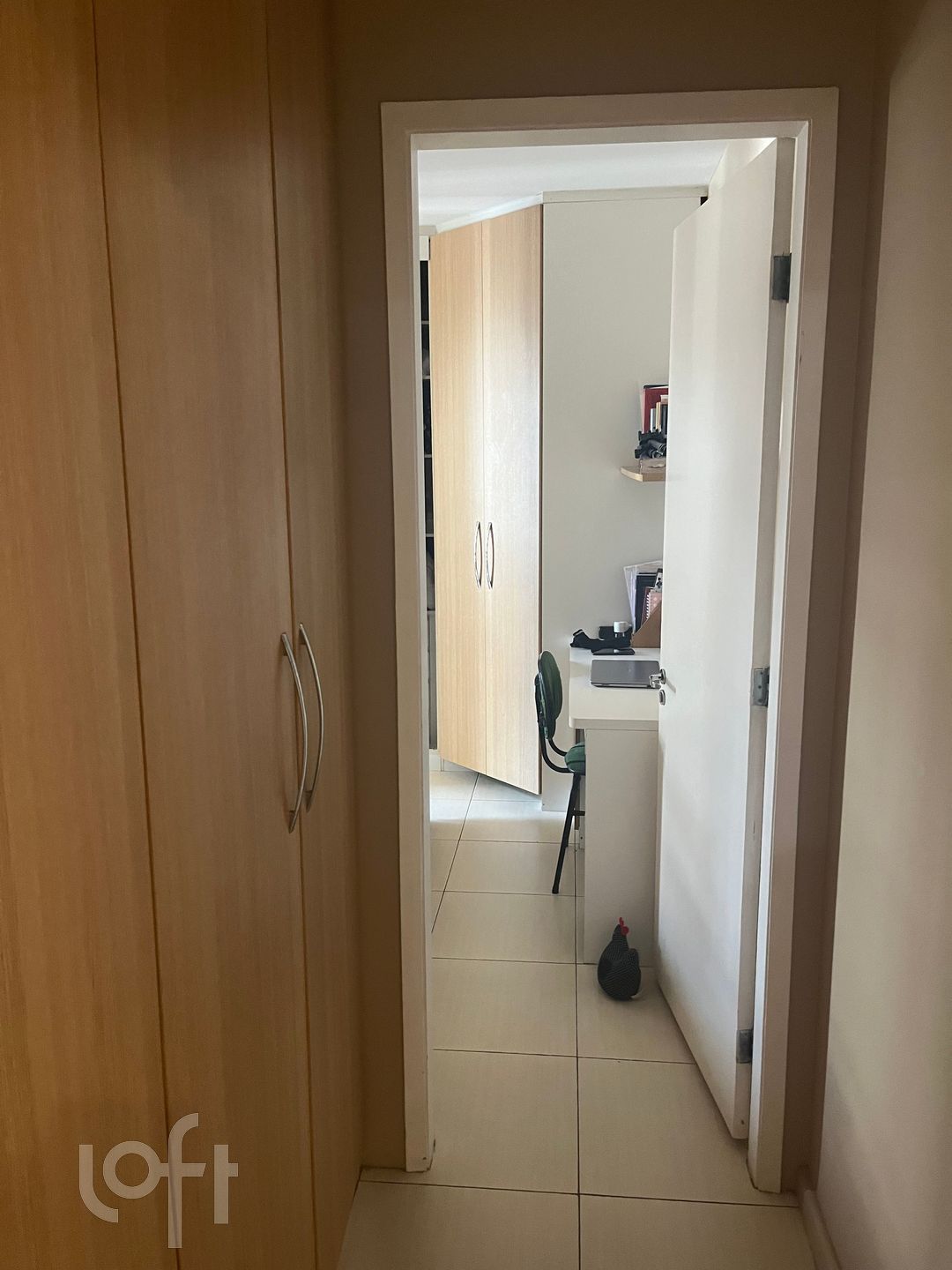 Apartamento à venda com 1 quarto, 42m² - Foto 6