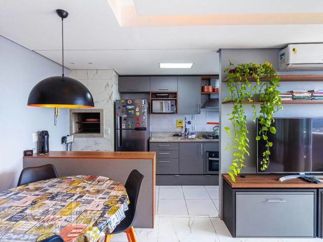 Apartamento com 51m², 1 dormitório, 1 suíte, 1 vaga, Petrópolis em Porto Alegre