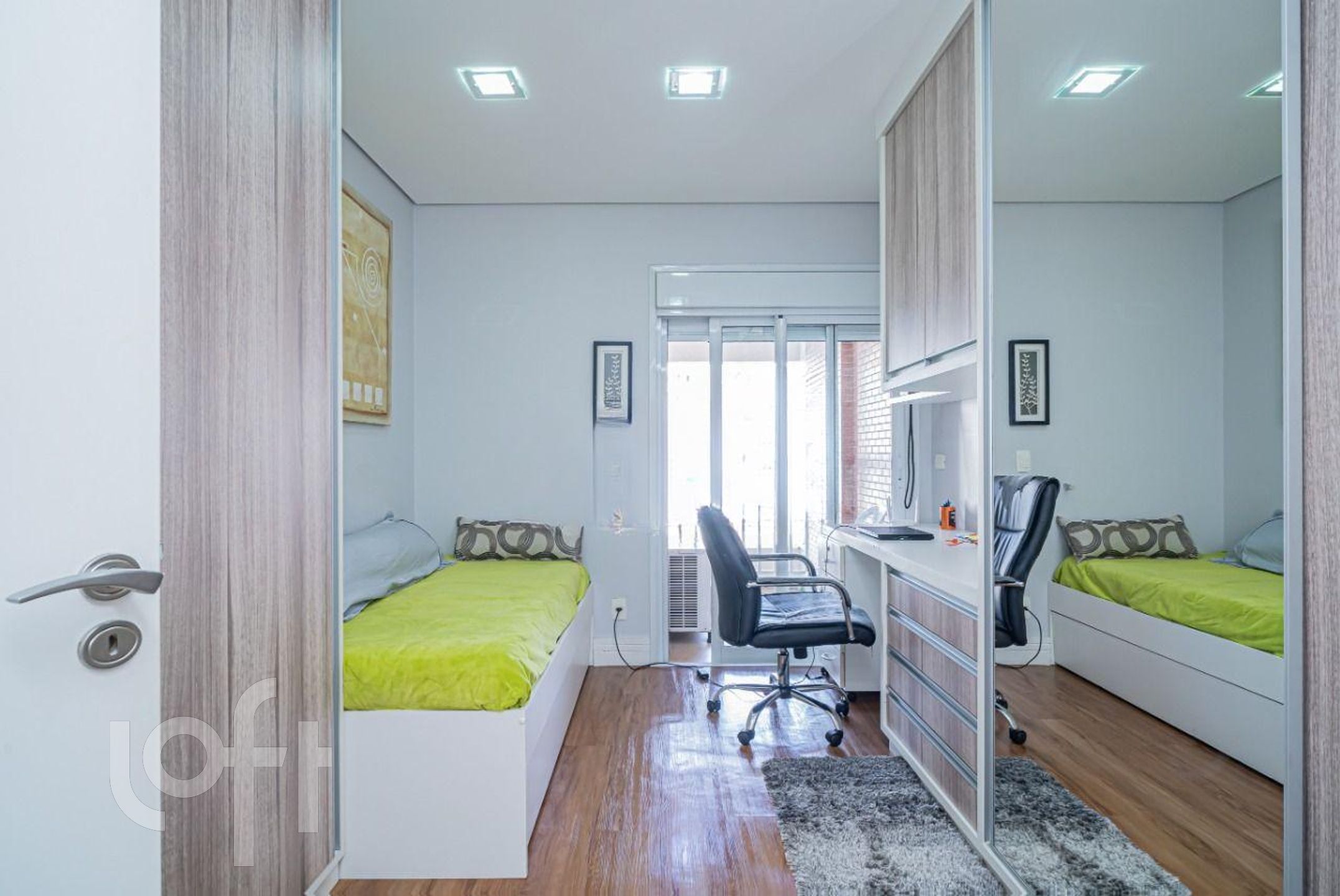 Apartamento à venda com 2 quartos, 105m² - Foto 31