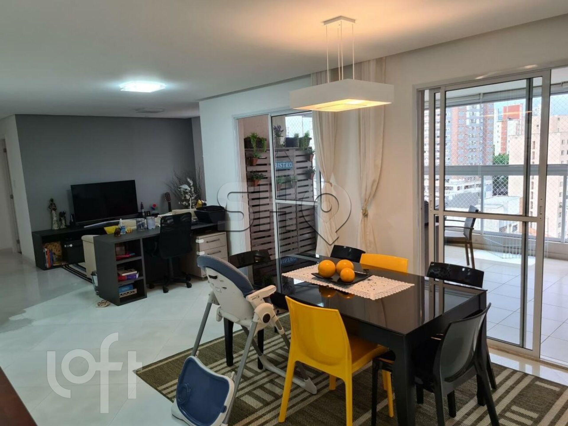 Apartamento à venda com 2 quartos, 98m² - Foto 2